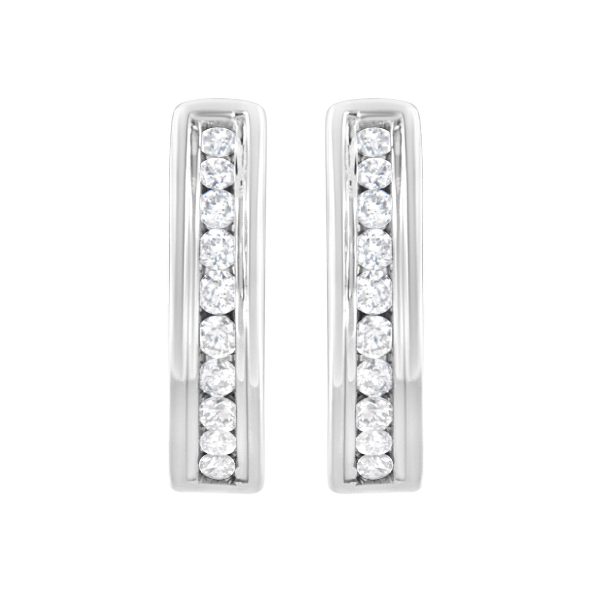 .925 Sterling Silver 1/4 cttw Lab Grown Diamond Huggy Earring (F-G Color, VS2-SI1 Clarity) - LinkagejewelrydesignLinkagejewelrydesign