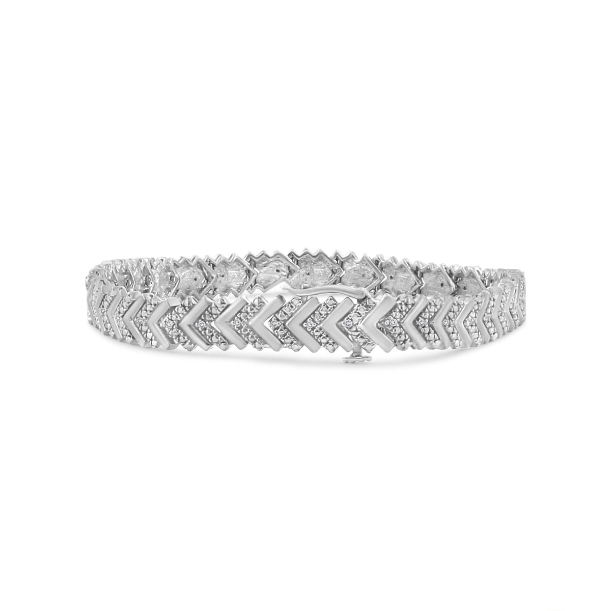 .925 Sterling Silver 1/6 Cttw Round-Cut Diamond Chevron Wave 7.25&quot; Link Bracelet (I-J Color, I3 Clarity) - LinkagejewelrydesignLinkagejewelrydesign