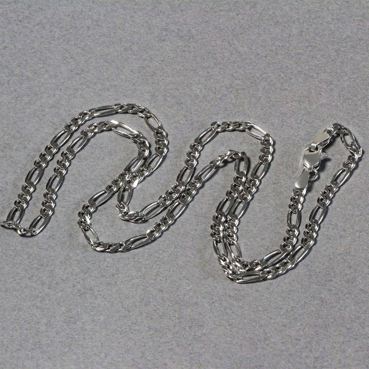 3.0mm 14k White Gold Solid Figaro Chain